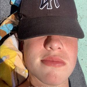 Meet your Posher, Sam